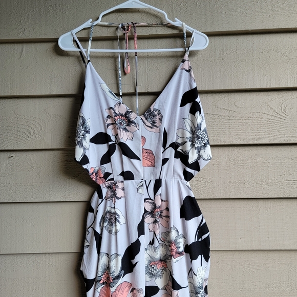LEITH Floral Side Cutout Jumpsuit, Womens Size L - Picture 4 of 7